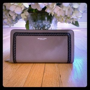 Michael Kors Collection wallet - never been used!